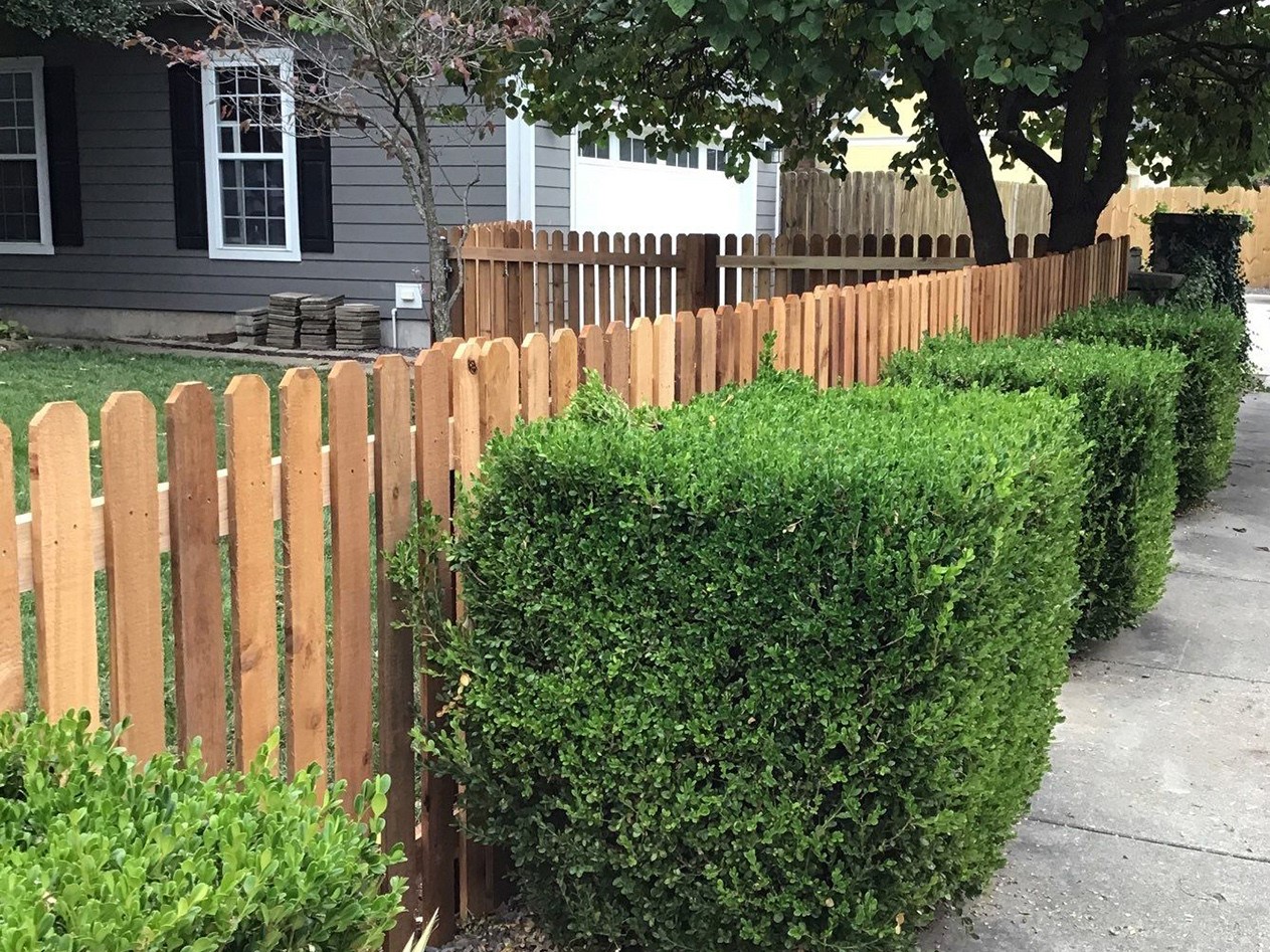 Photo of a wood fence installation in Missouri
