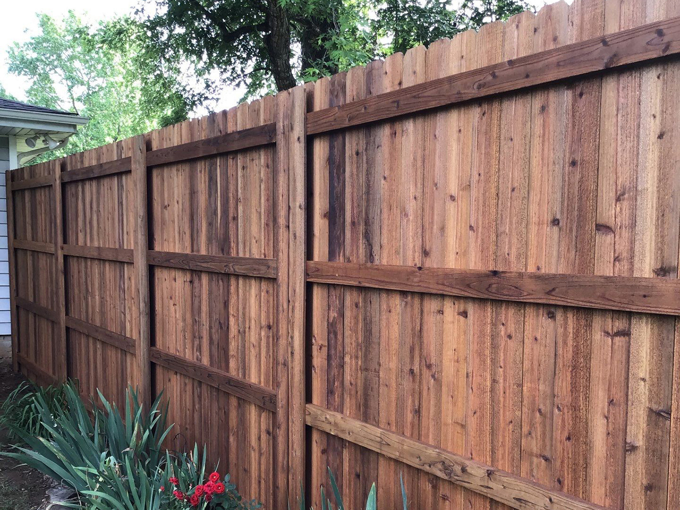 Photo of a Springfield Missouri wood fence