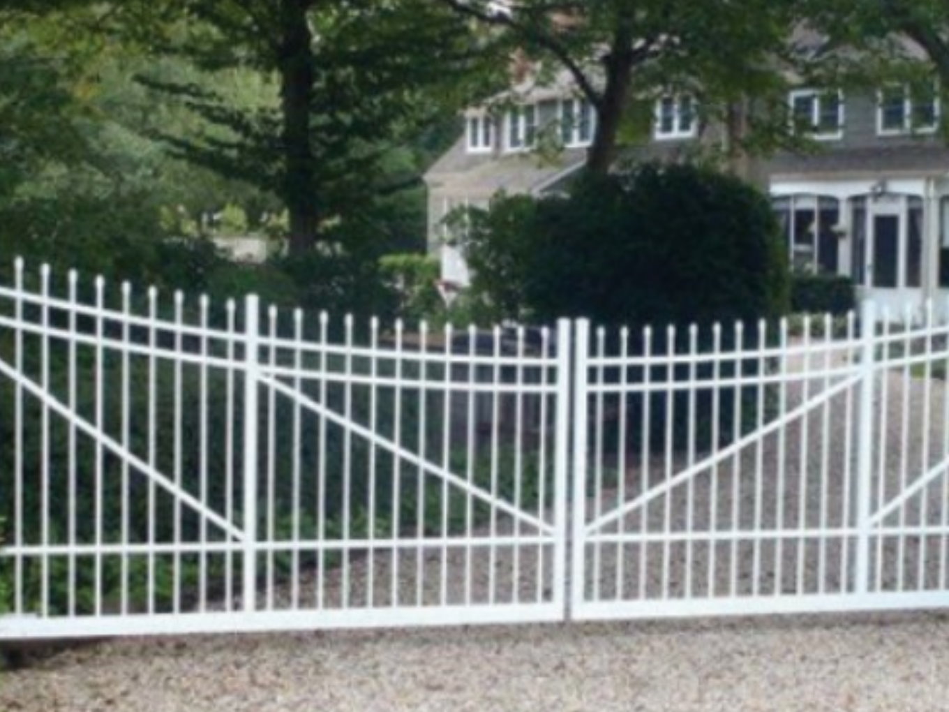 Clever Missouri Fence Project Photo