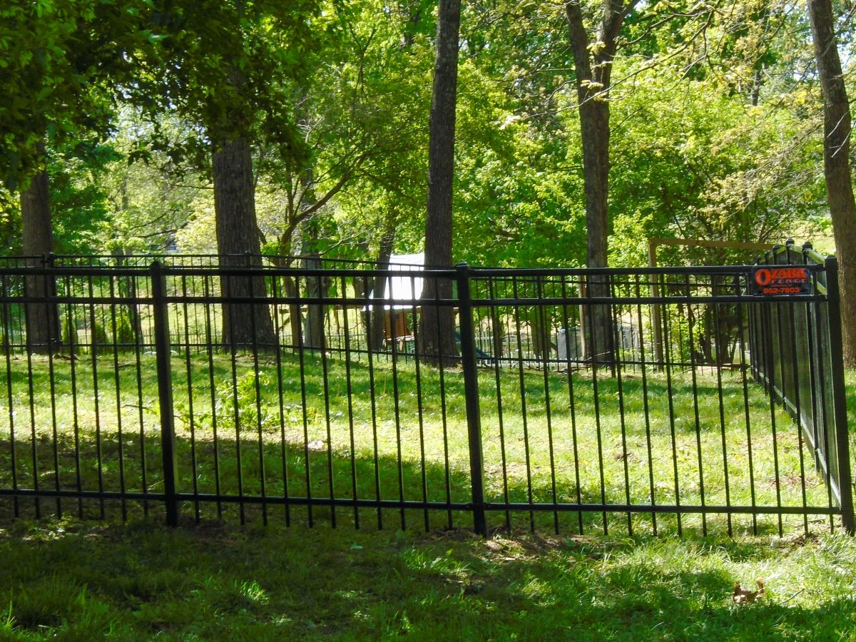 Marionville Missouri Fence Project Photo