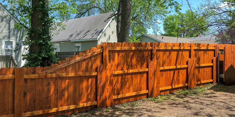 Marionville Missouri wood privacy fencing