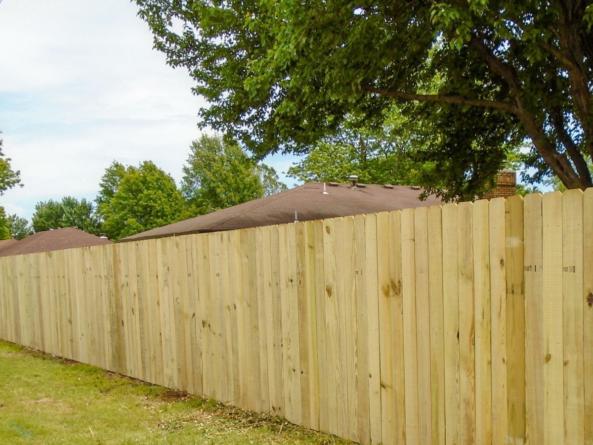 Natural Wood Fence Project | Springfield Missouri Fence Company